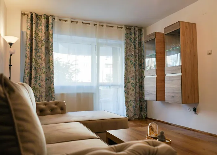 Mirandis Toamnei * Braşov