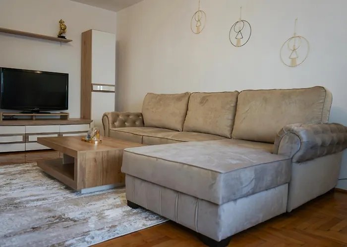 Mirandis Toamnei Daire